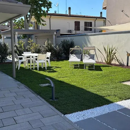 Al Mare Da Annabella Lägenhet